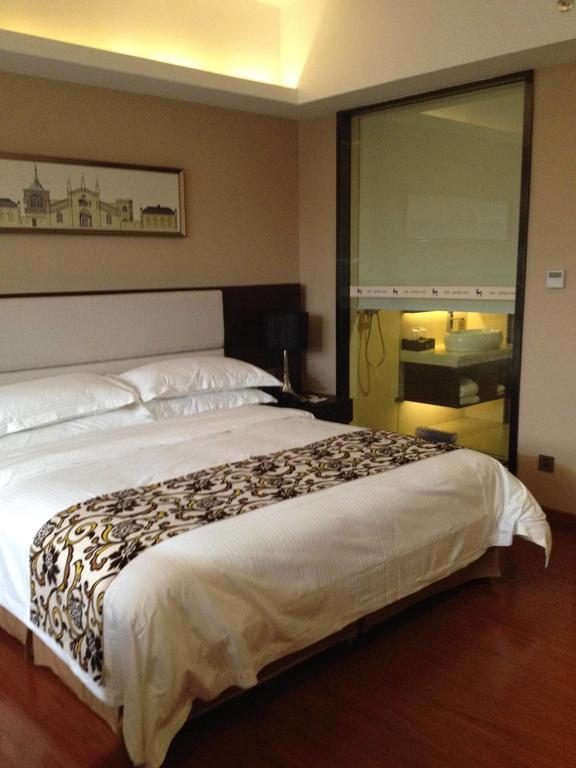 Dongguan Junyue Hotel الغرفة الصورة